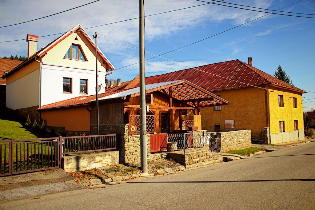 Vila Dravce Bagian luar foto